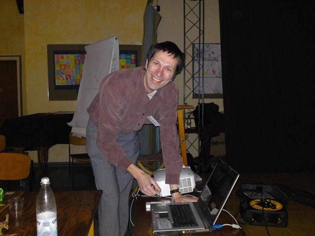 Bernd med datorn